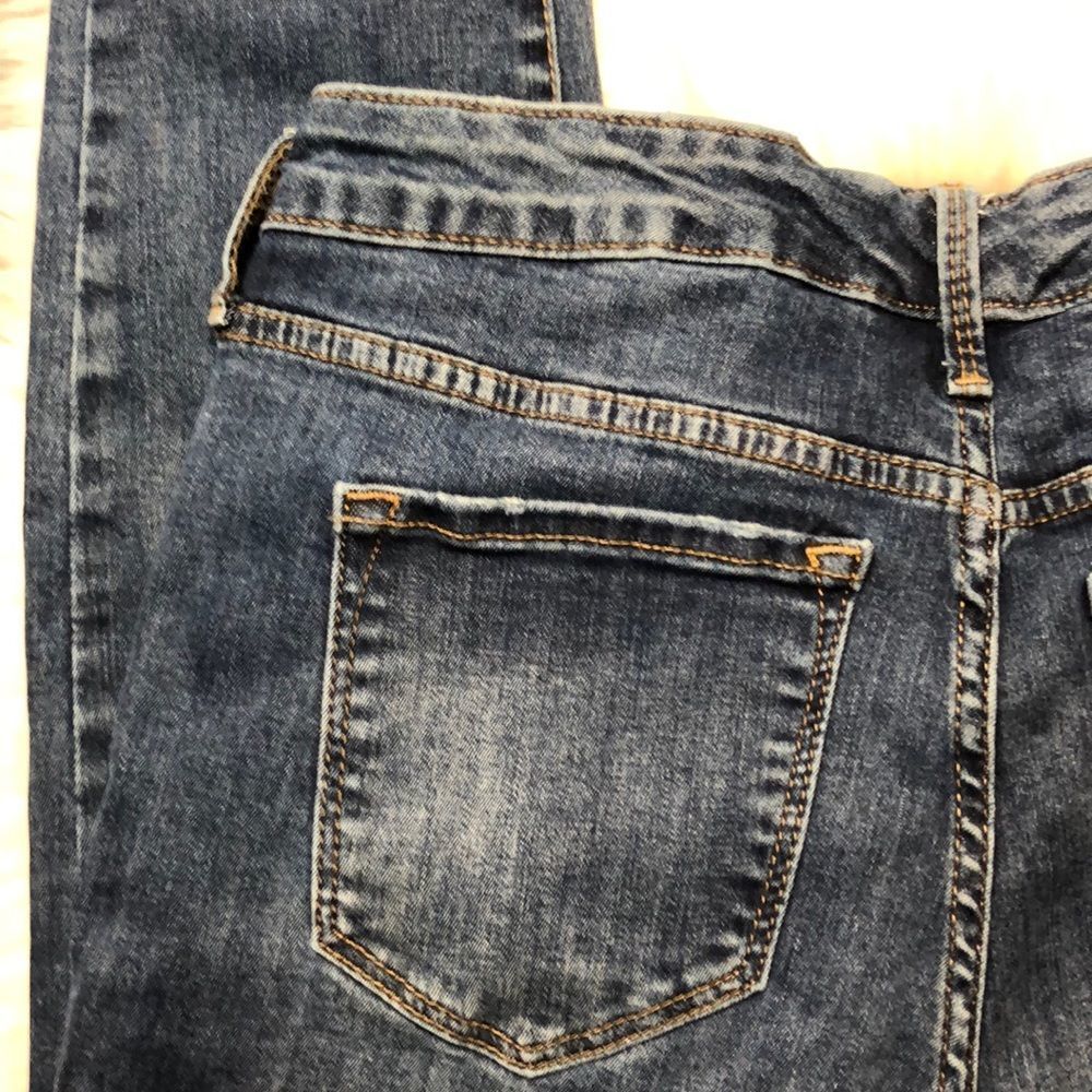 Old Navy Rockstar Mid Rise Jeans Kirrie Blue 10R - Picture 10 of 16